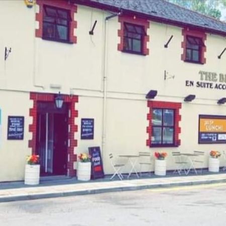 Bertie Pontypridd Hotel Trehafod ภายนอก รูปภาพ